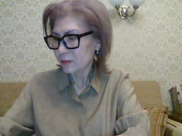 Elegant00Lady's BongaCams show and profile