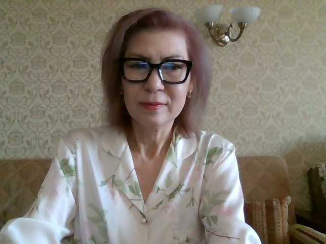 Elegant00Lady's BongaCams show and profile