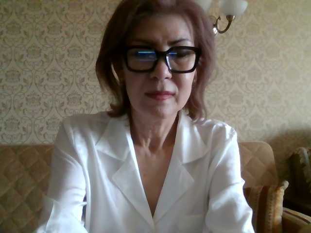 Elegant00Lady's BongaCams show and profile