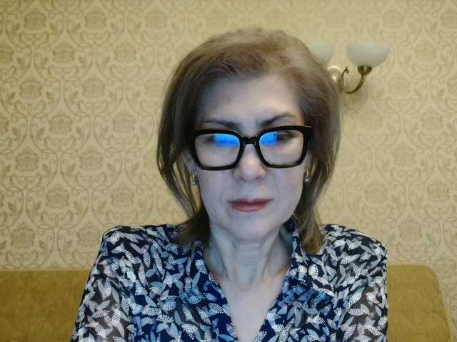 Elegant00Lady's BongaCams show and profile