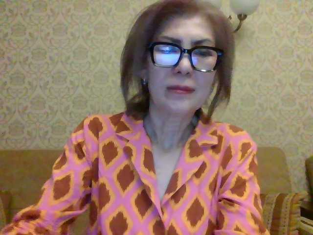 Elegant00Lady's BongaCams show and profile