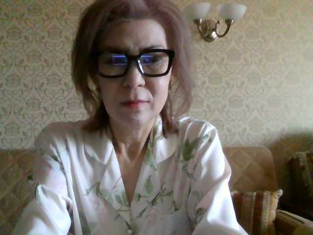 Elegant00Lady's BongaCams show and profile