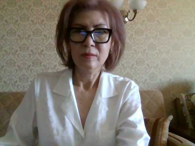 Elegant00Lady's BongaCams show and profile