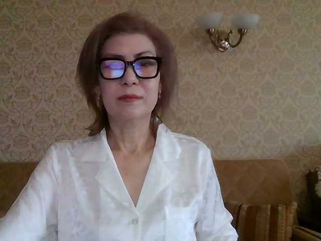 Elegant00Lady's BongaCams show and profile