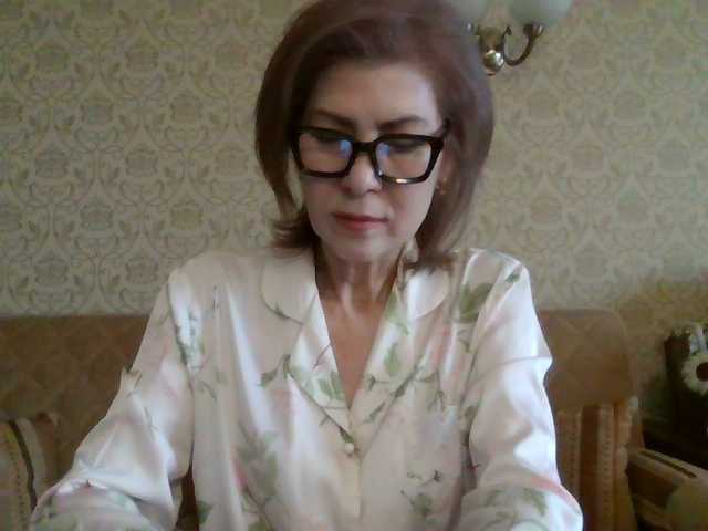 Elegant00Lady's BongaCams show and profile