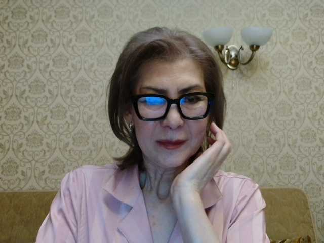 Elegant00Lady's BongaCams show and profile