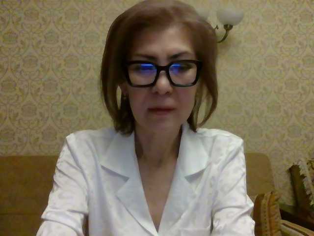 Elegant00Lady's BongaCams show and profile