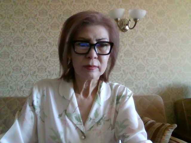 Elegant00Lady's BongaCams show and profile