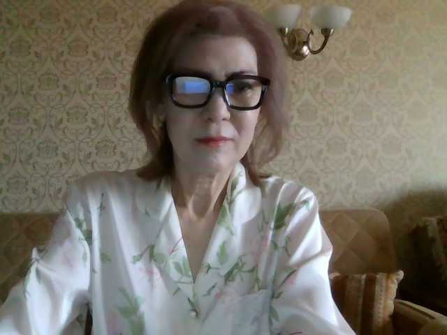 Elegant00Lady's BongaCams show and profile