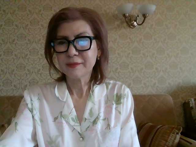 Elegant00Lady's BongaCams show and profile