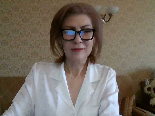 Elegant00Lady's BongaCams show and profile