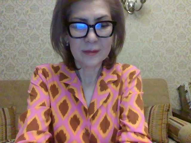 elegant00lady cam belle