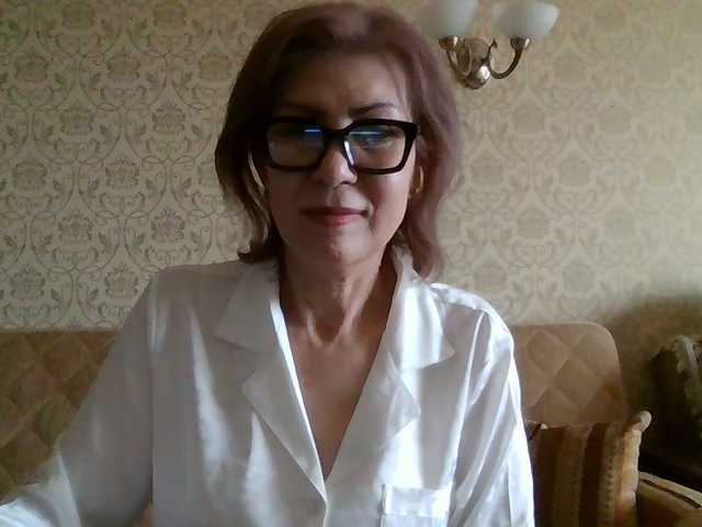 Elegant00Lady's BongaCams show and profile