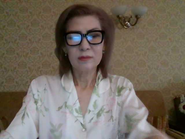 Elegant00Lady's BongaCams show and profile