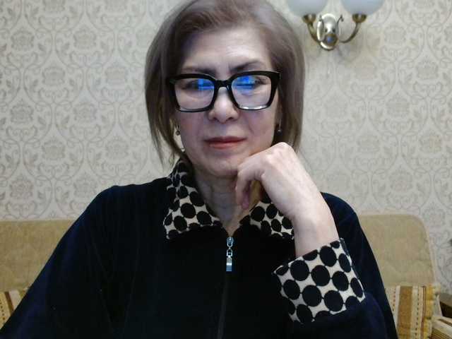 Elegant00Lady's BongaCams show and profile