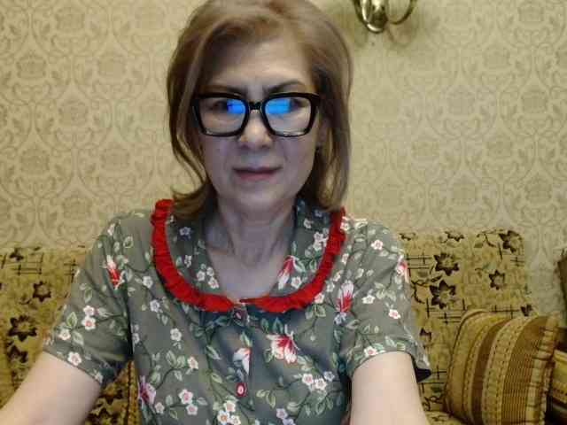 ElegantLady00 webcam