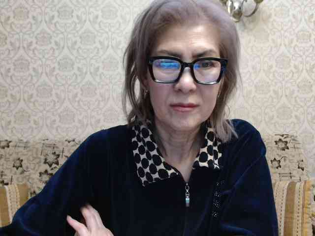 ElegantLady00 webcam