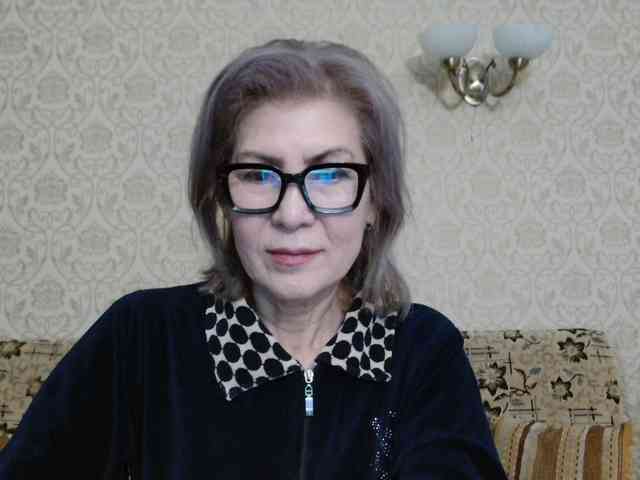 ElegantLady00 webcam