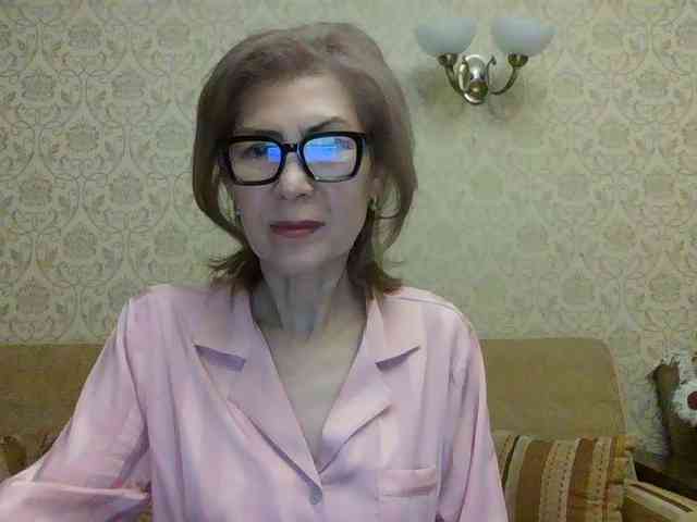 ElegantLady00 webcam