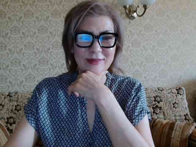 ElegantLady00 webcam