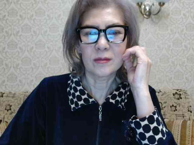 ElegantLady00 webcam