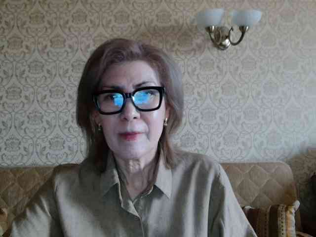 ElegantLady00 webcam