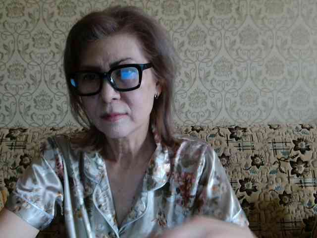 ElegantLady00 webcam