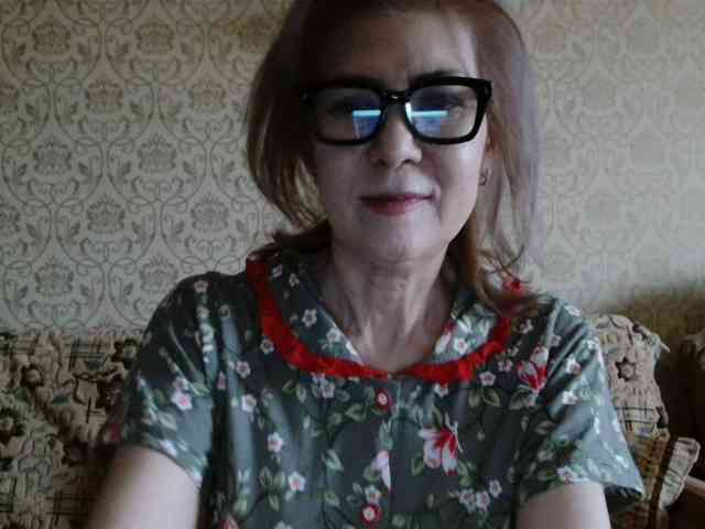ElegantLady00 webcam
