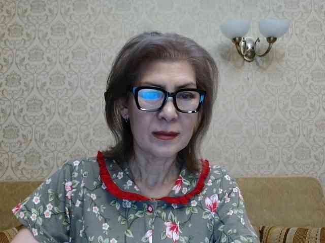 ElegantLady00 webcam