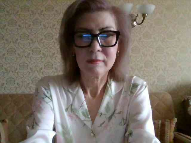 ElegantLady00 webcam