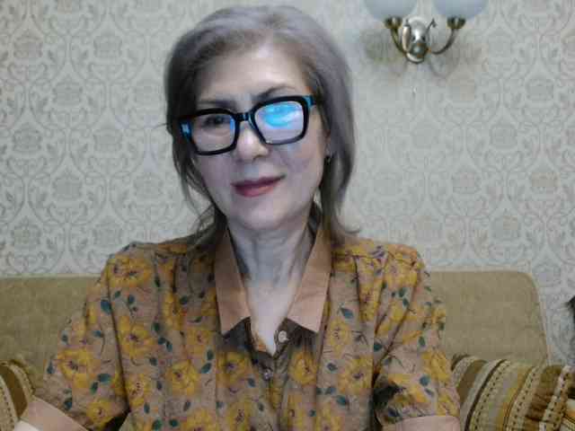 ElegantLady00 webcam