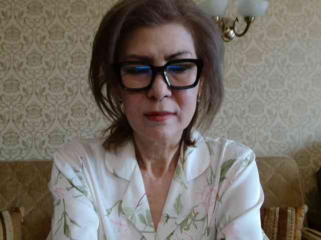 ElegantLady00 webcam