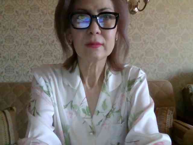 ElegantLady00 webcam