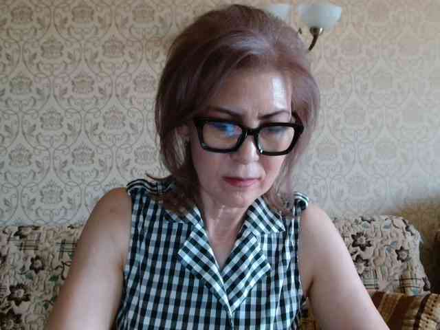 ElegantLady00 webcam