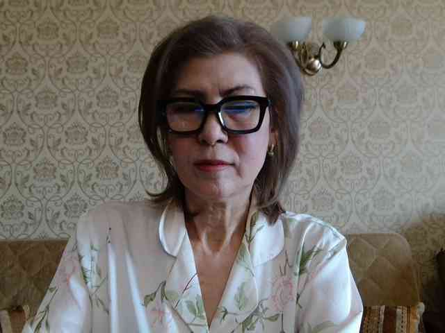 ElegantLady00 webcam