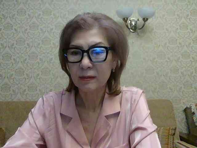 ElegantLady00 webcam