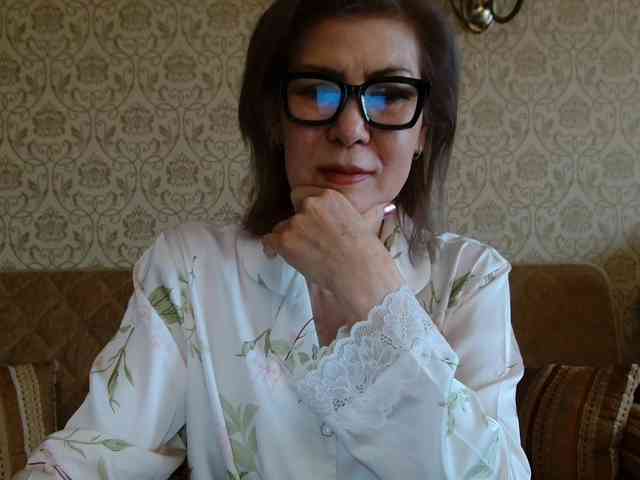 Elegant00Lady Live Webcam on BongaCams