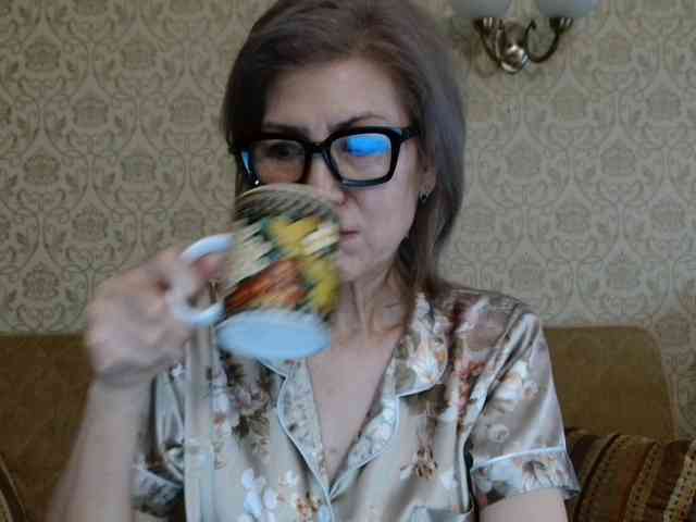 ElegantLady00 webcam