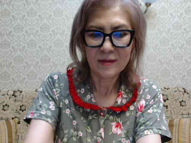 ElegantLady00 webcam
