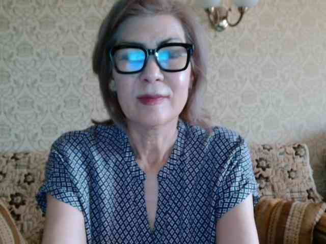 ElegantLady00 webcam