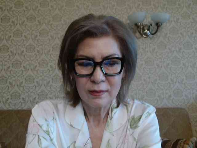 Elegant00Lady Elegant00Lady