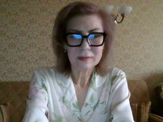 ElegantLady00 webcam