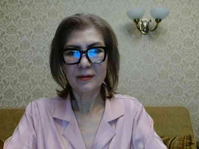 ElegantLady00 webcam