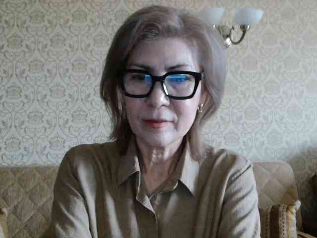 ElegantLady00 webcam