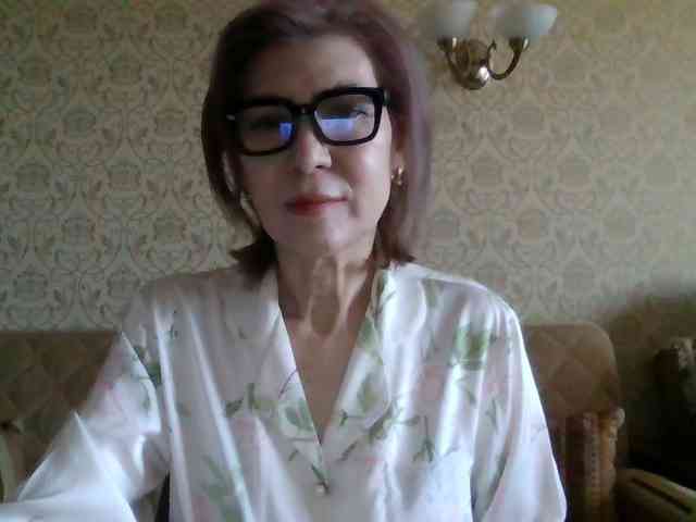 ElegantLady00 webcam