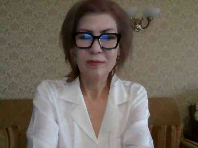 ElegantLady00 webcam