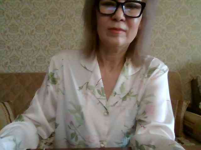 Elegant00Lady Elegant00Lady