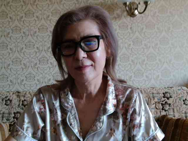 ElegantLady00 webcam