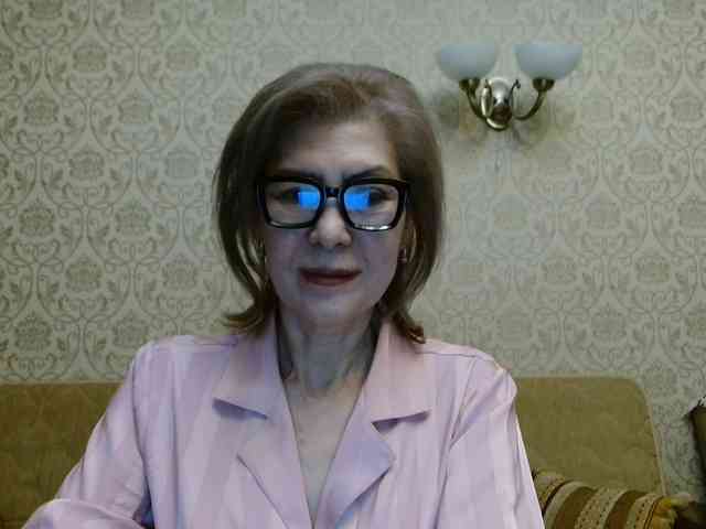 ElegantLady00 webcam