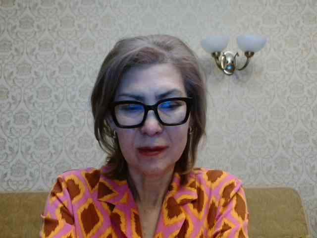 ElegantLady00 webcam